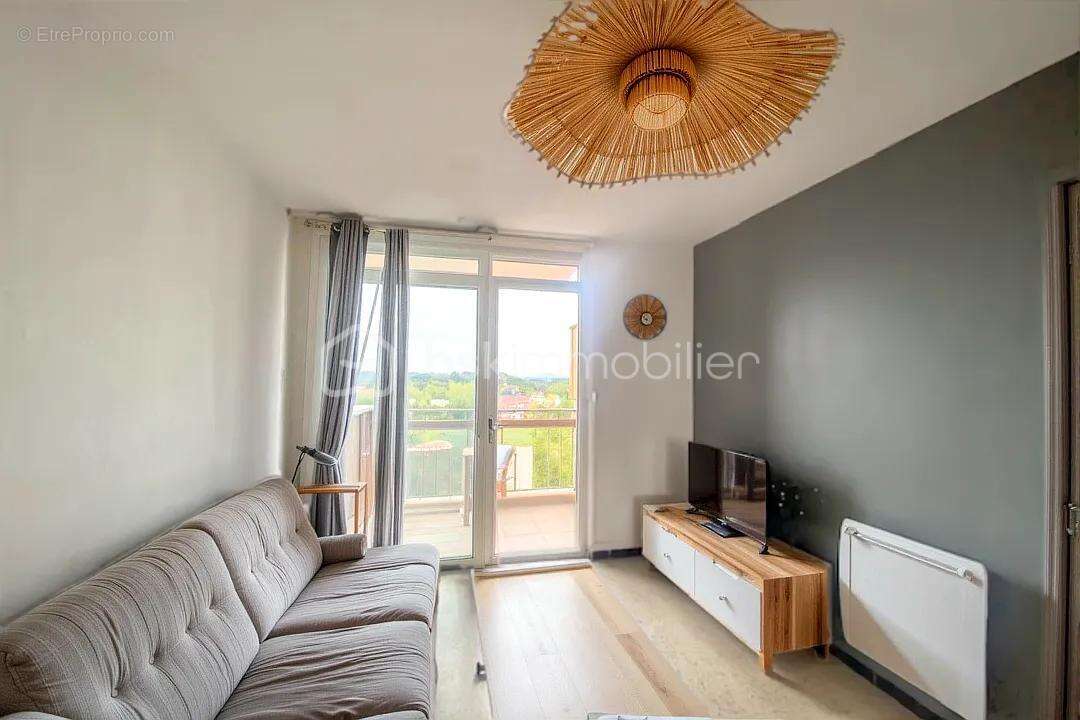 Appartement à CANDILLARGUES