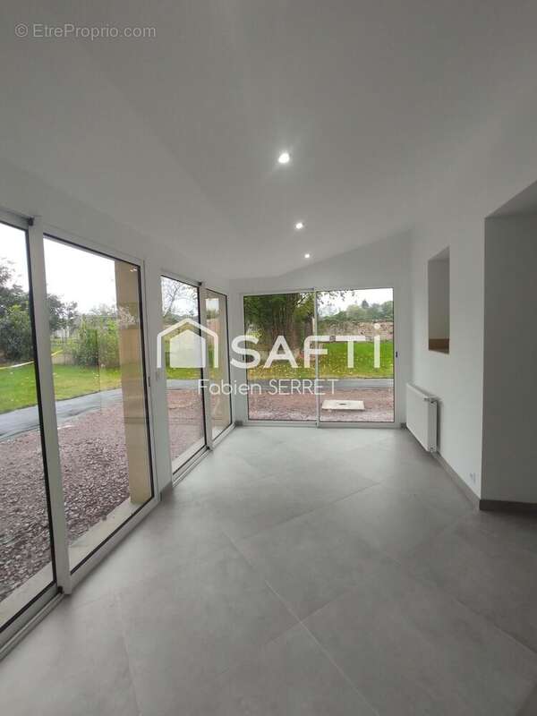 Photo 3 - Maison à LE MOLAY-LITTRY