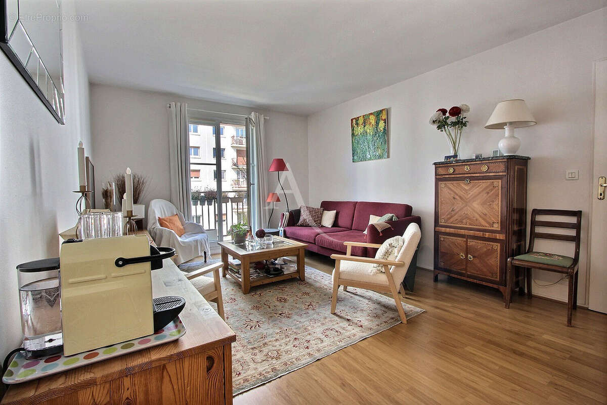 Appartement à ASNIERES-SUR-SEINE