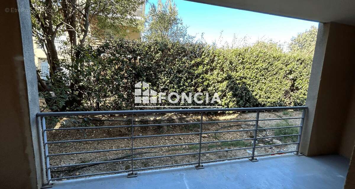 Appartement à SORGUES