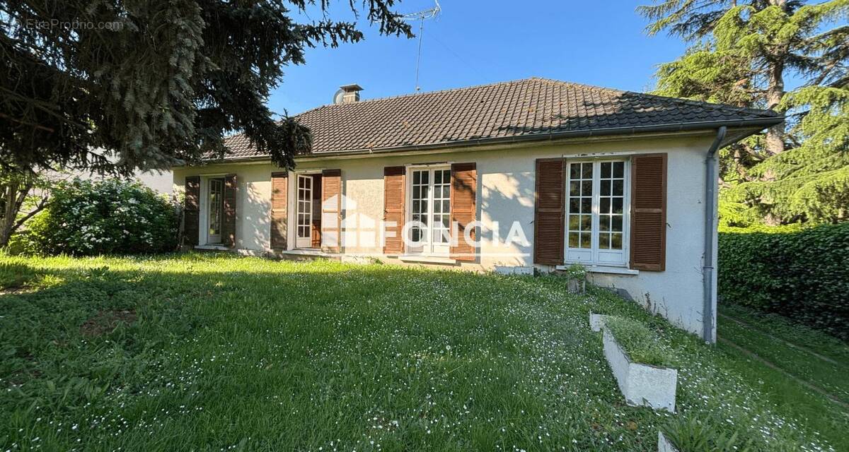 Maison à LIMAY