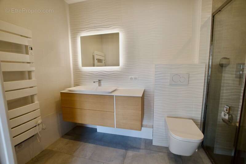 Annemasse centre (74100) - t5 haussmannien - 161 m² - photo 9