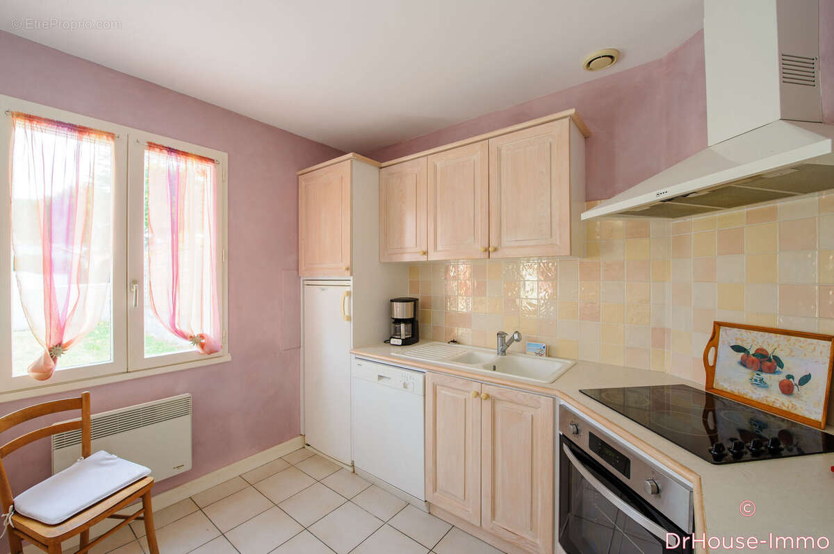 Maison 80 m² à Vaux-Sur-Mer  - photo 32