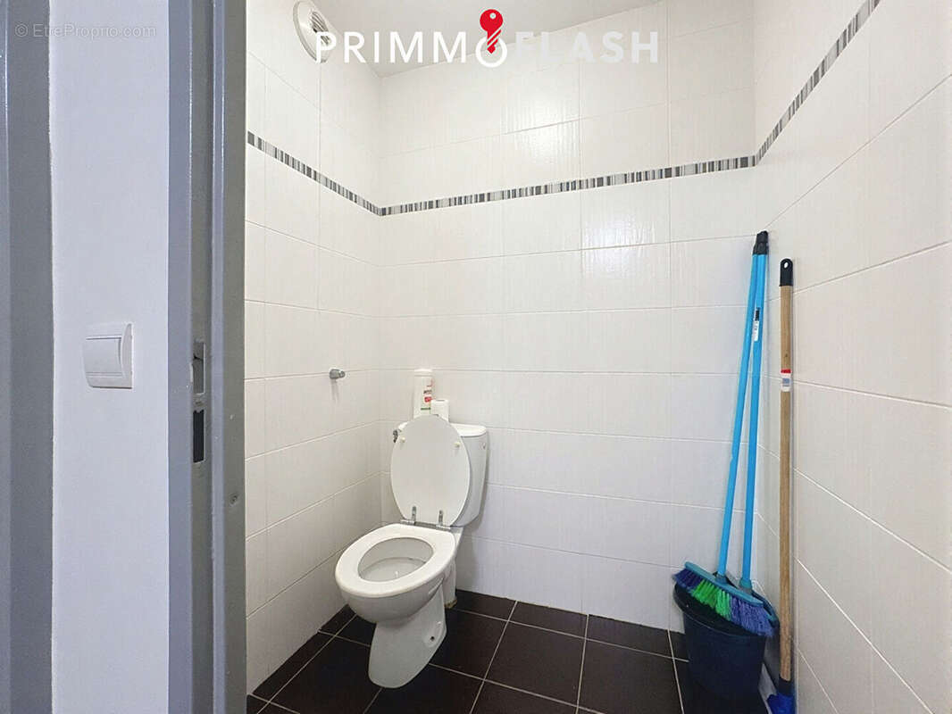 La Courneuve - Superbe 3 pièces de 62,45 m² + 2 grandes terrasses privatives (43,50 m²) + parking - photo 12