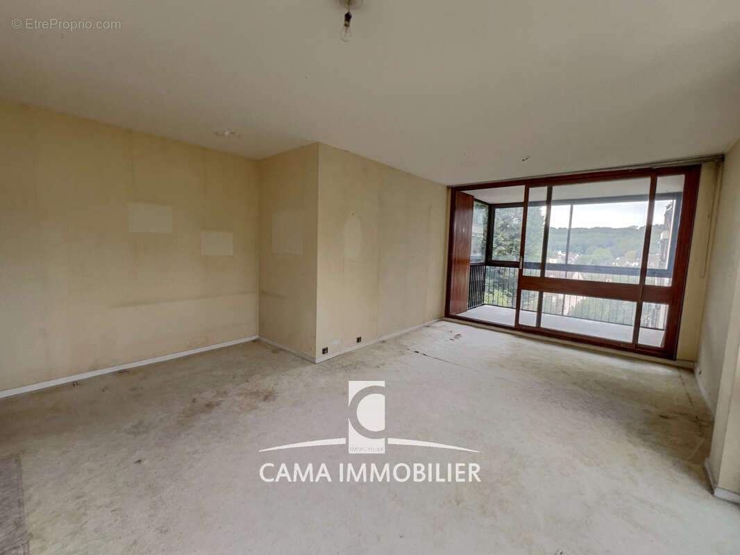 Appartement à JOUY-EN-JOSAS