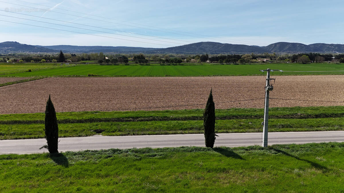 Terrain à VILLELAURE