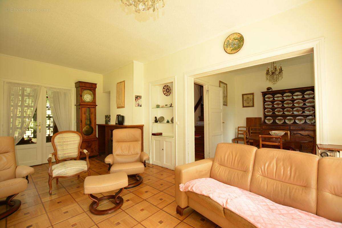 Maison à MONTMORENCY