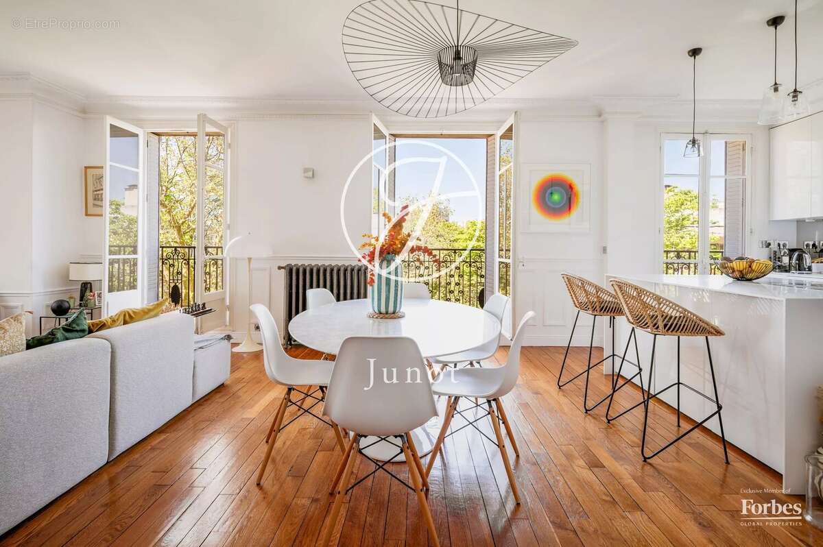 Boulogne-Billancourt - PRINCES / BOIS DE BOULOGNE - Appartement - 4 pièces - 97,08m² Carrez - 2/3 chambres - Balcon - photo 3