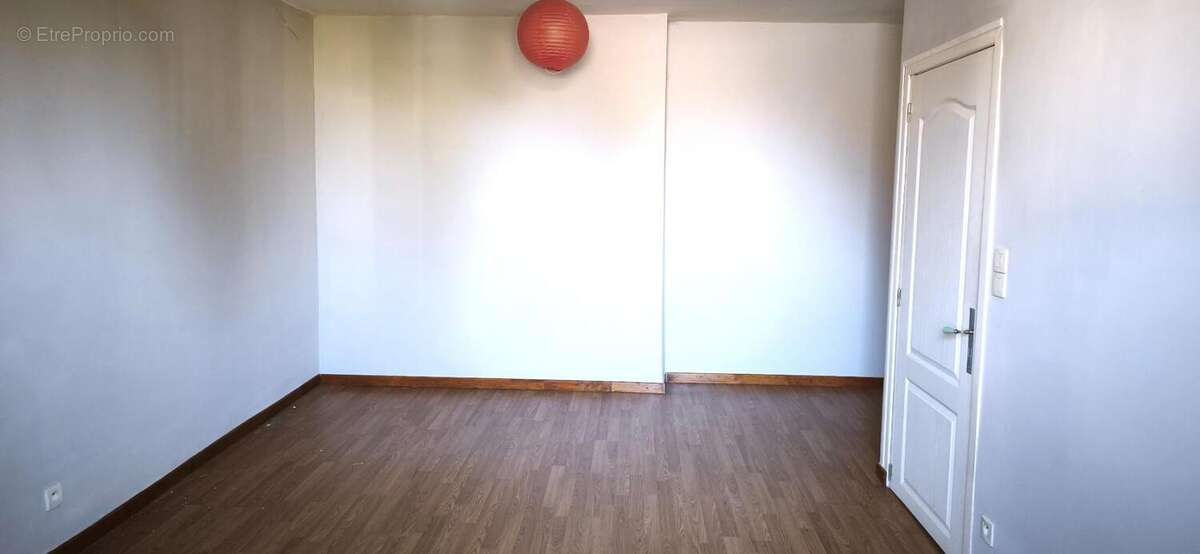 Maison à SAINT-LAURENT-LOLMIE