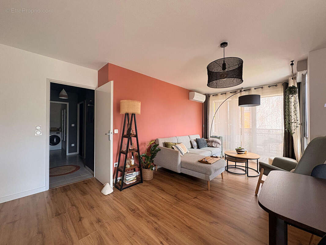 Appartement à COLOMIERS