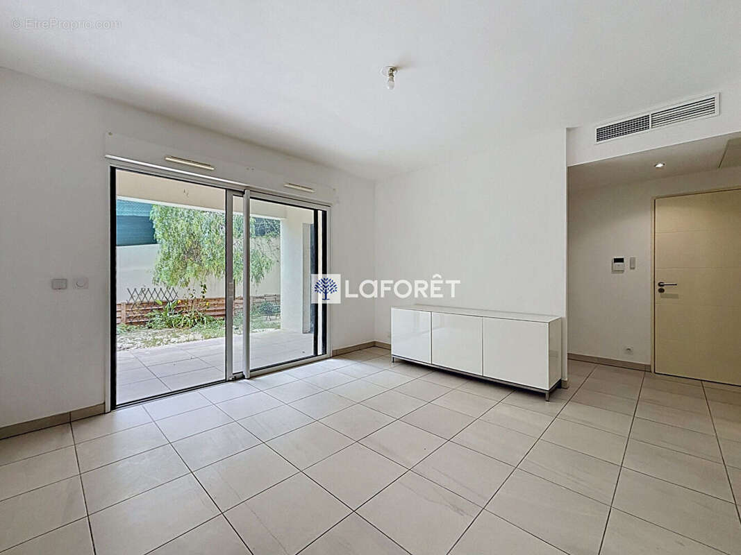Beausoleil 2 pièces 40.01 m2 - jardin privatif et garage fermé - photo 6