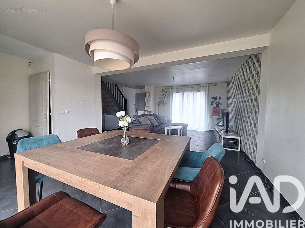 Photo 3 - Maison à COULOMMIERS