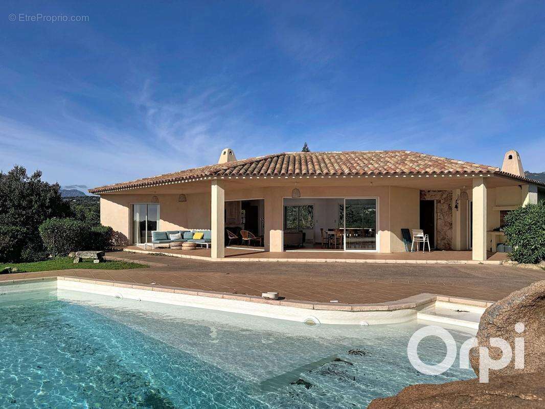 Maison à PORTO-VECCHIO