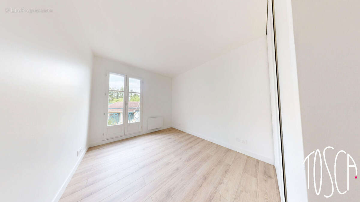 Appartement à THIAIS