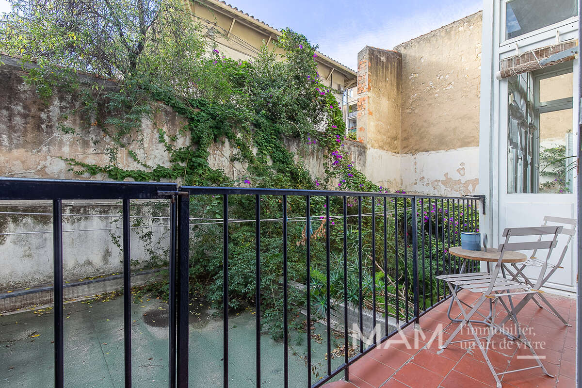 Appartement à MARSEILLE-6E