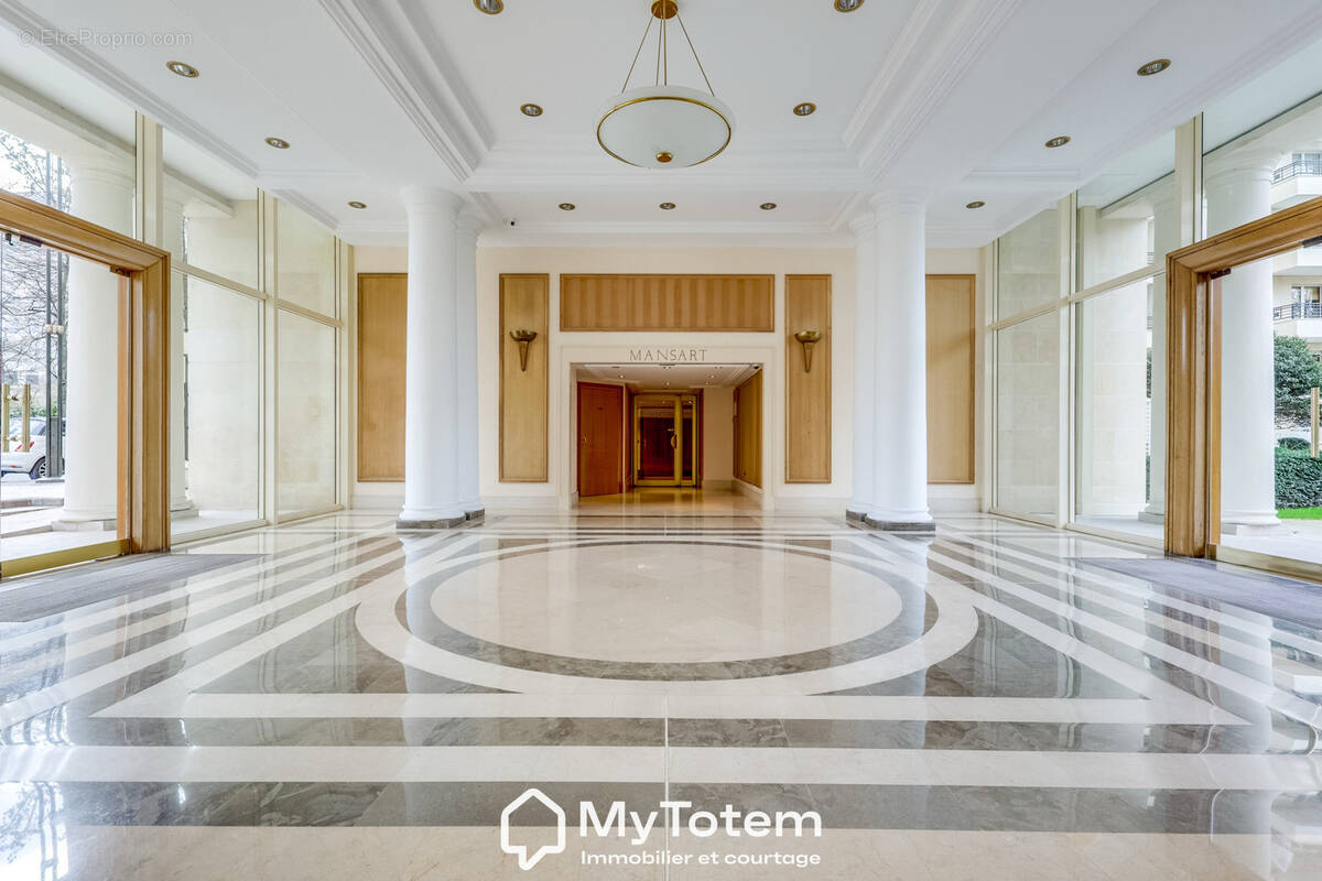 Appartement à LEVALLOIS-PERRET