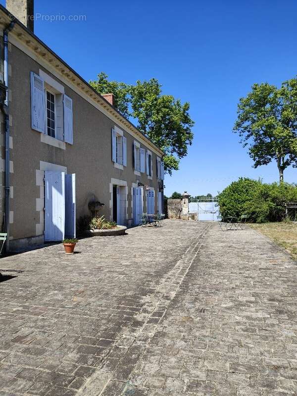 Maison à CHATEAU-LA-VALLIERE