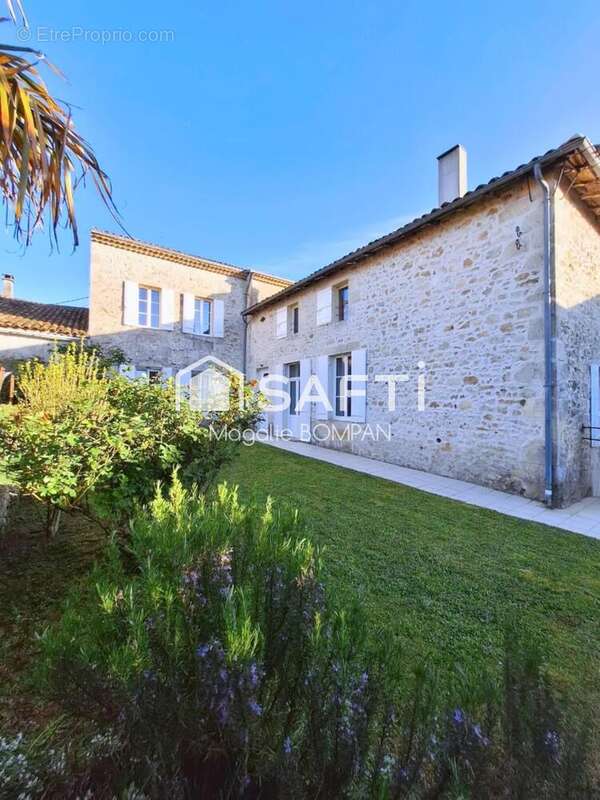 Photo 2 - Maison à SAINT-YZANS-DE-MEDOC