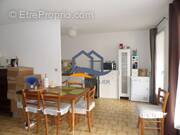 Appartement à EGUILLES