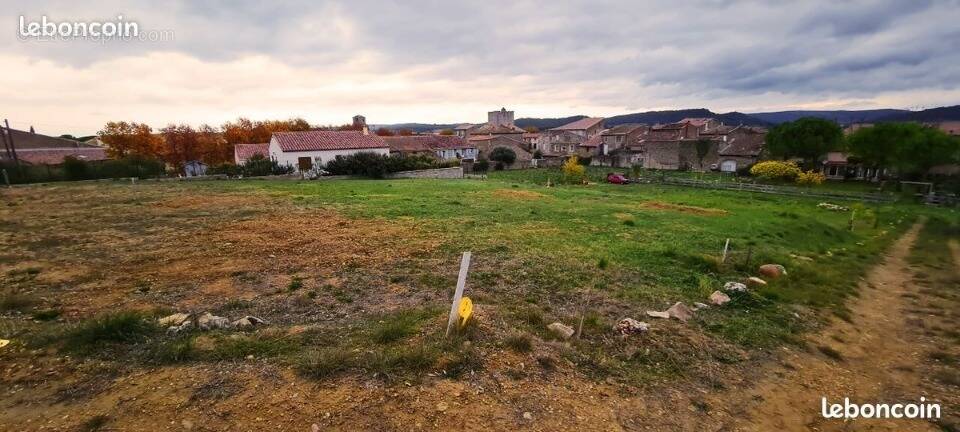 Terrain à FABREZAN
