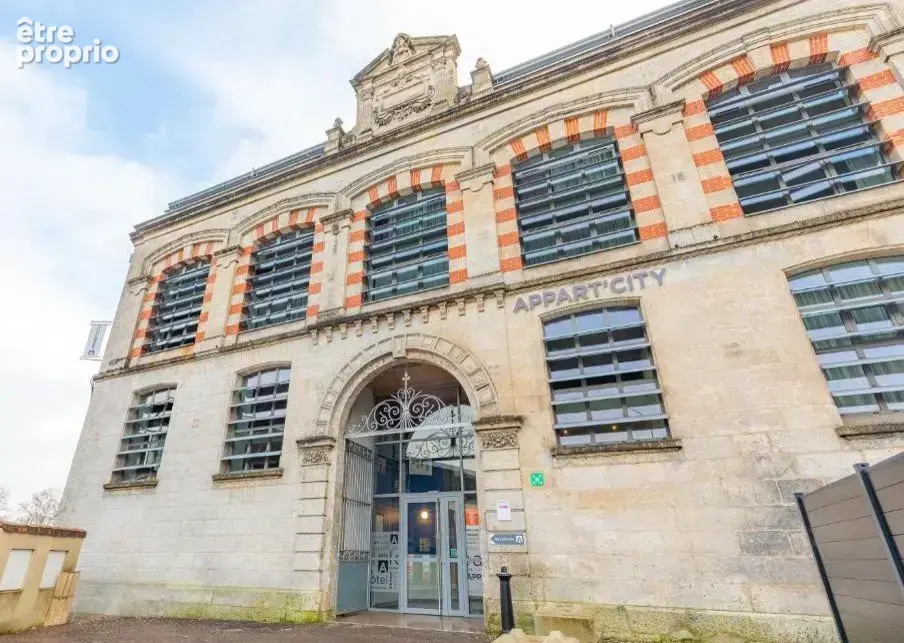 INVESTISSEMENT LOCATIF  Angoulême  Résidence Affaires Appart'City Classic Angoulême Centre  5,98 % de rentabilité - photo 9