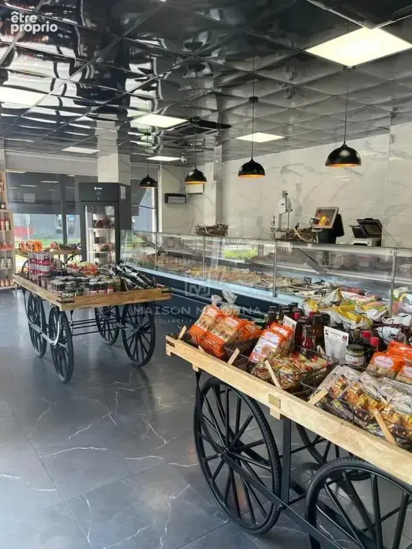 Fond de commerce de boucherie charcuterie traiteur épicerie fine primeur crèmerie (vente du droit au bail possible) - photo 2
