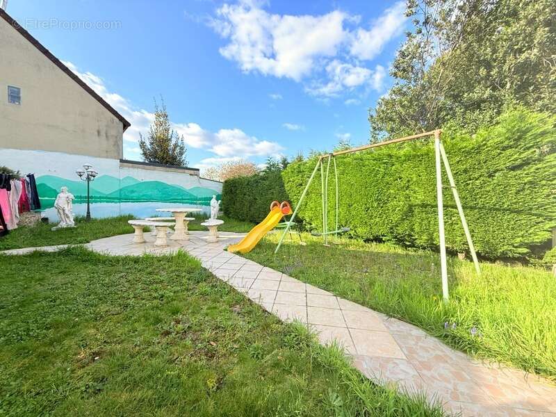 Maison à vendre 10 pièces divisible en 3 apts - photo 4