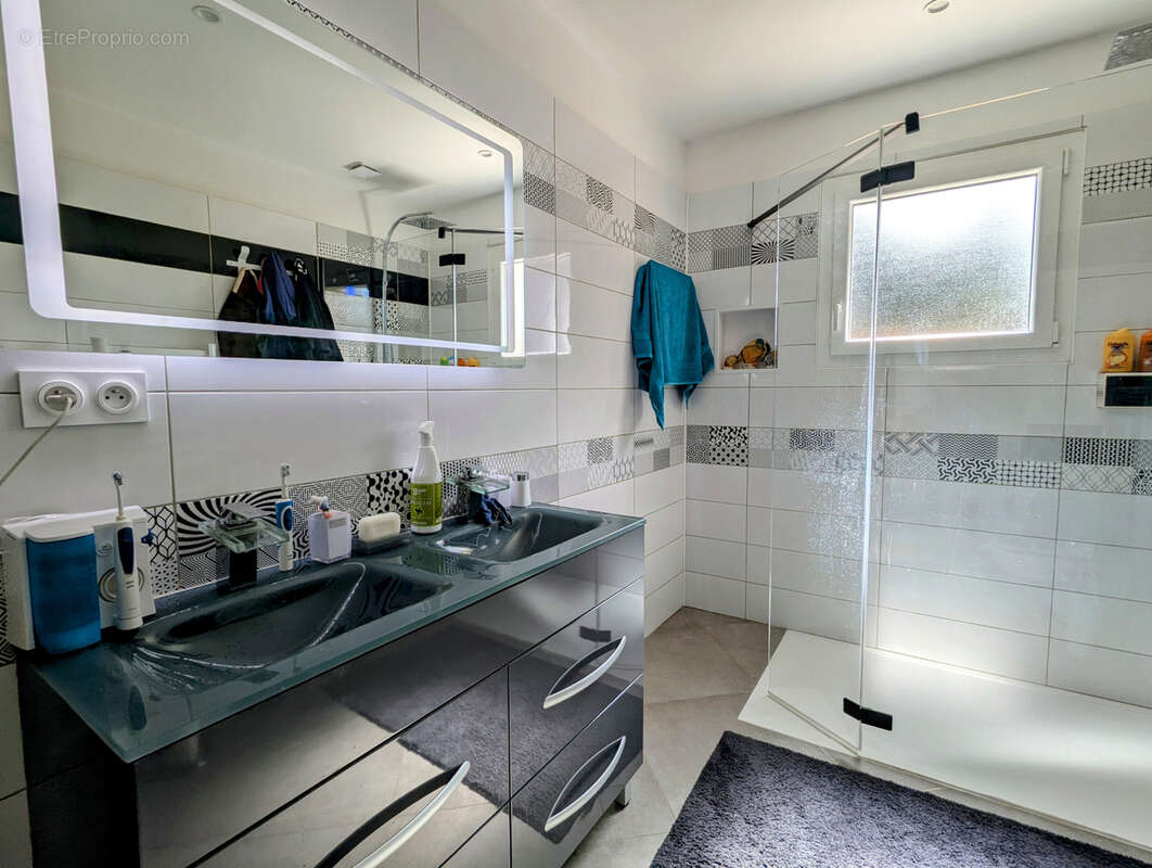 Maison à POUZOLS-MINERVOIS