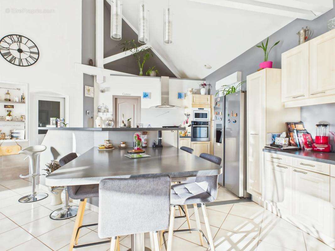 Maison à SAINT-MAURICE-EN-RIVIERE