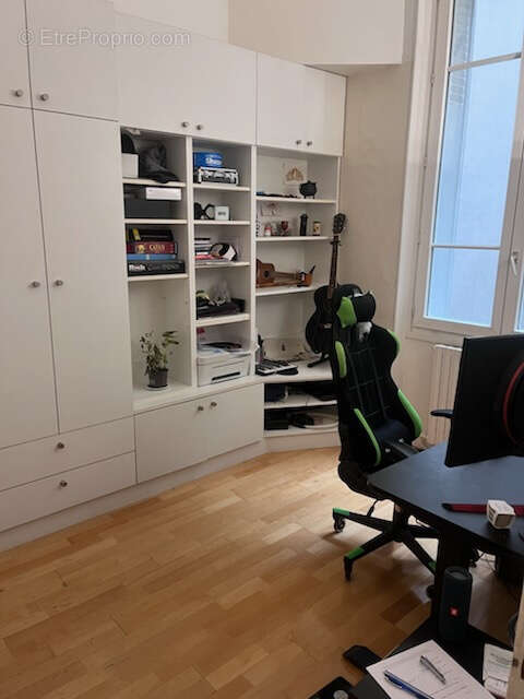 Appartement à PARIS-20E