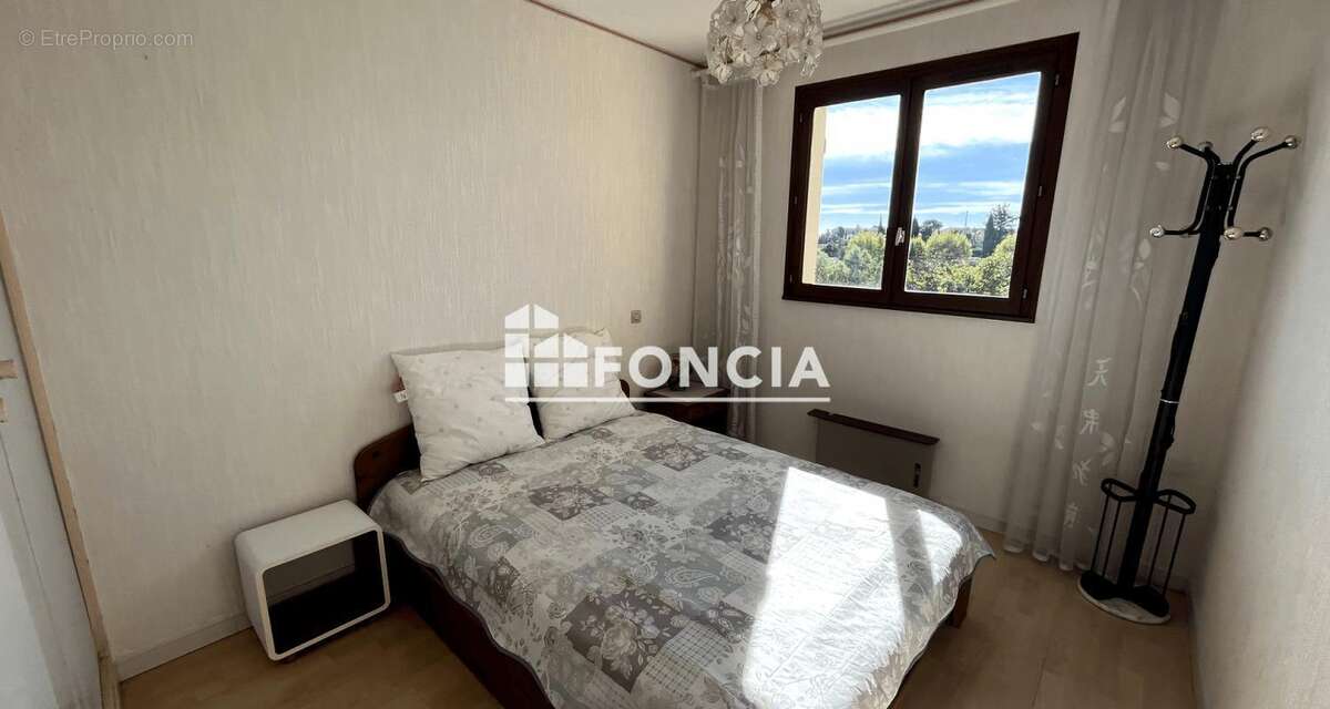 Appartement à HYERES