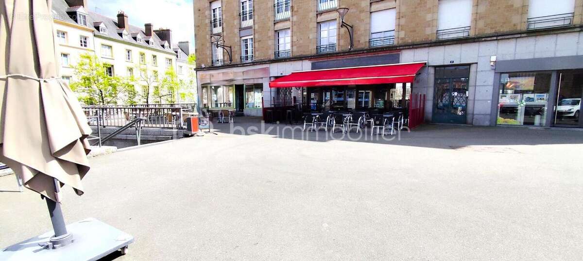 Commerce à FOUGERES