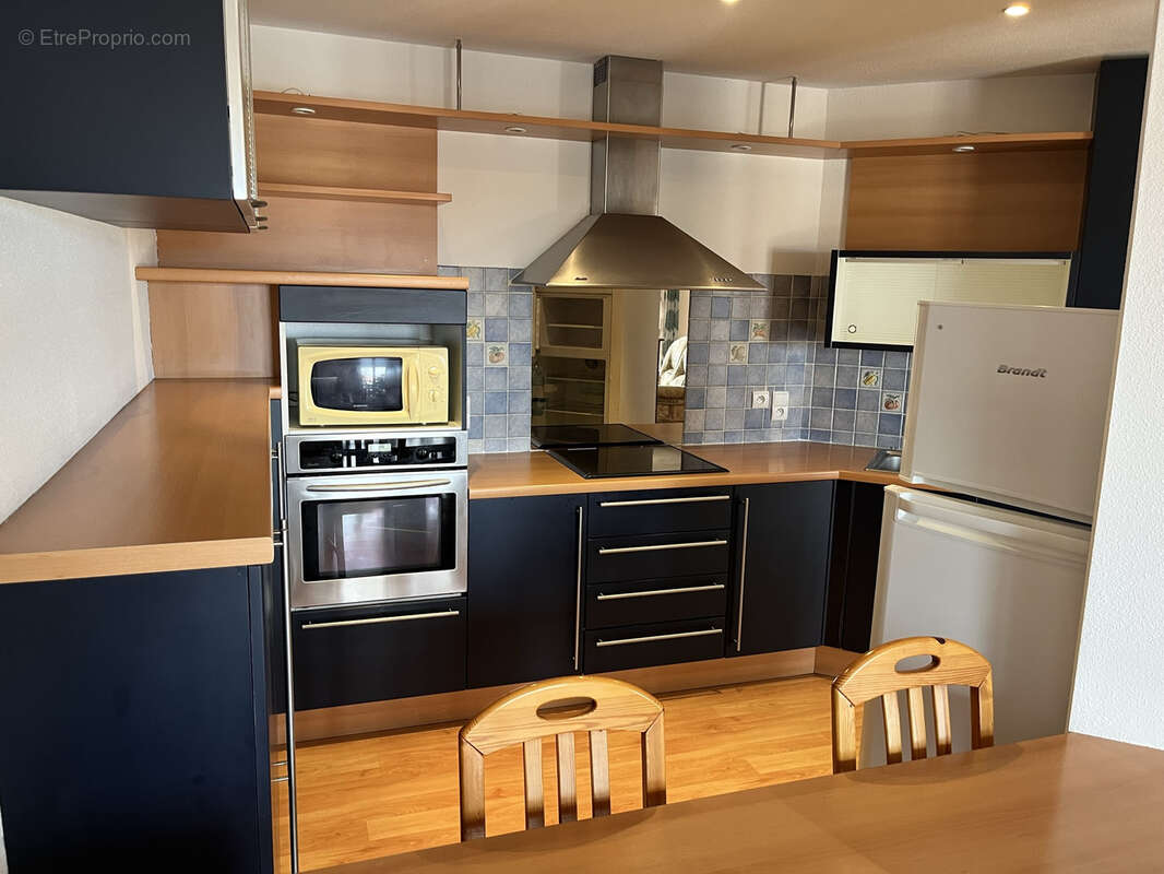 Grand Appartement T4 de 106 m2 avec Terrasse, Vue Montagnes et 2 Parkings - photo 5