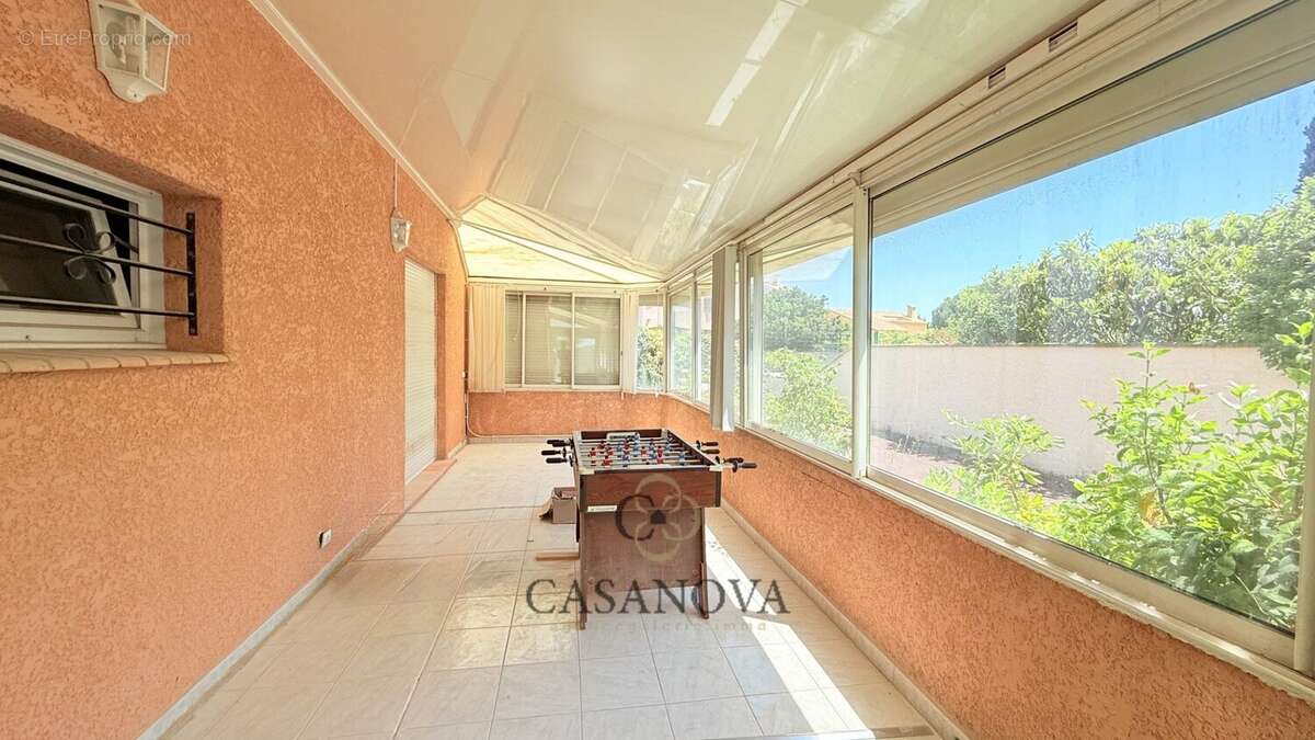 Villa de plain-pied avec studio indépendant, 3 garages et terrain de 1 289 m² à Marseillan - photo 18