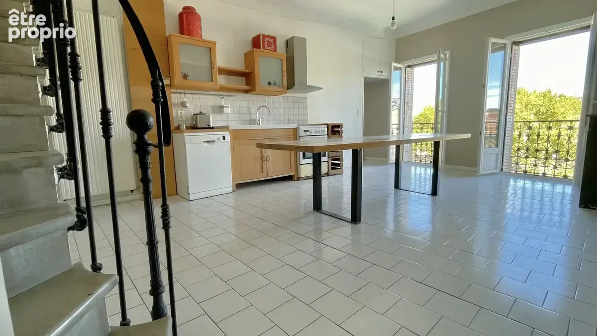 Appartement 5 pièces 125 m² · à Ales · 125 m² · 179 000 €