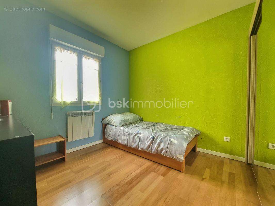 Maison à LONGUEVILLE