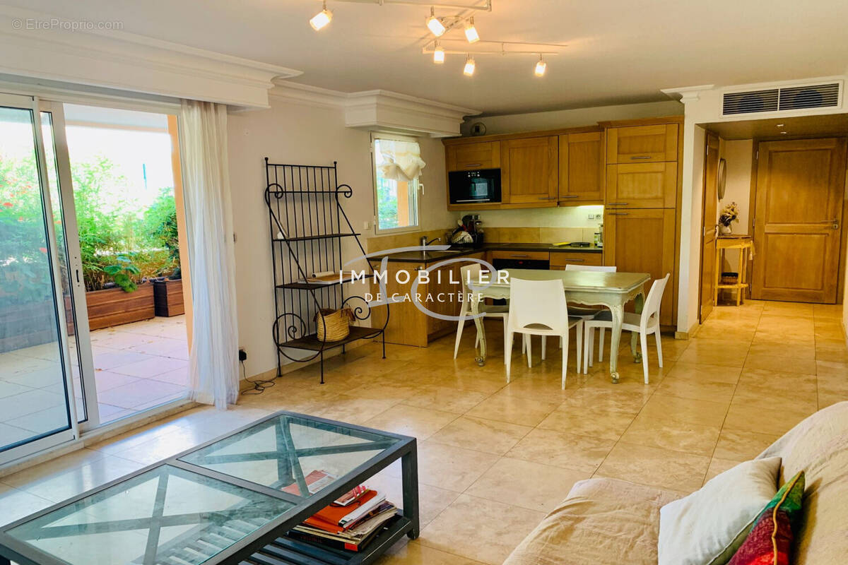 Appartement à CAVALAIRE-SUR-MER