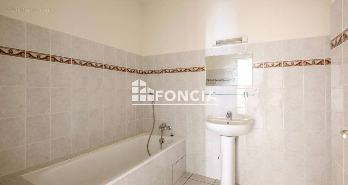 Appartement à AUBIN