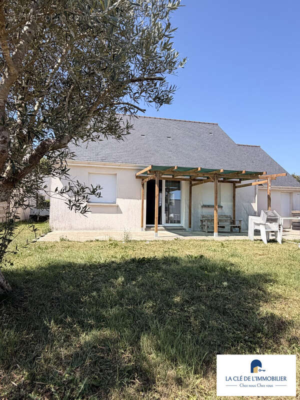 Maison 71 m² à Plogonnec  - photo 9
