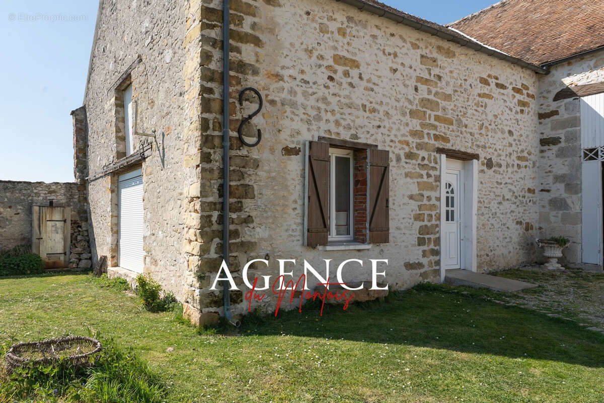 Maison à DONNEMARIE-DONTILLY