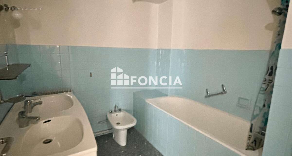 Appartement à MARSEILLE-12E