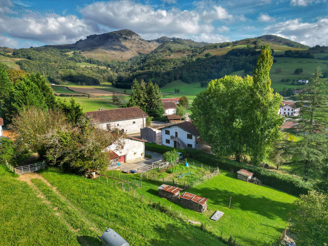Maison à SAINT-JEAN-PIED-DE-PORT