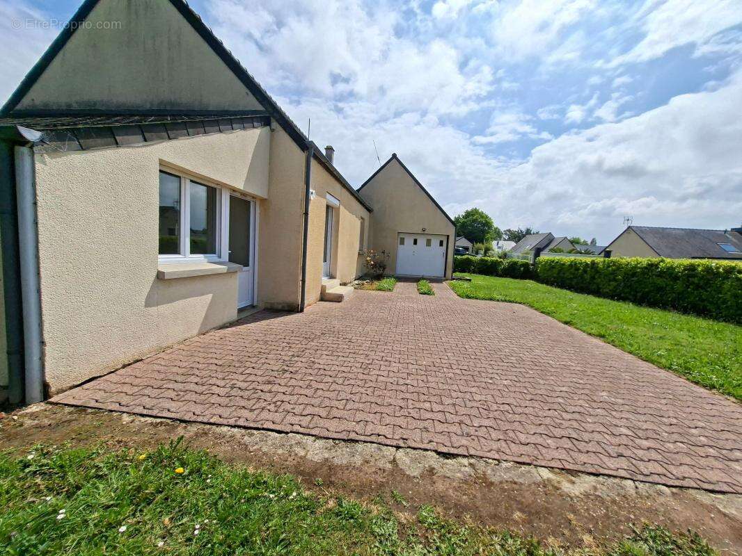 Locquirec secteur Kerboulic – Maison au calme avec beau potentiel - photo 18