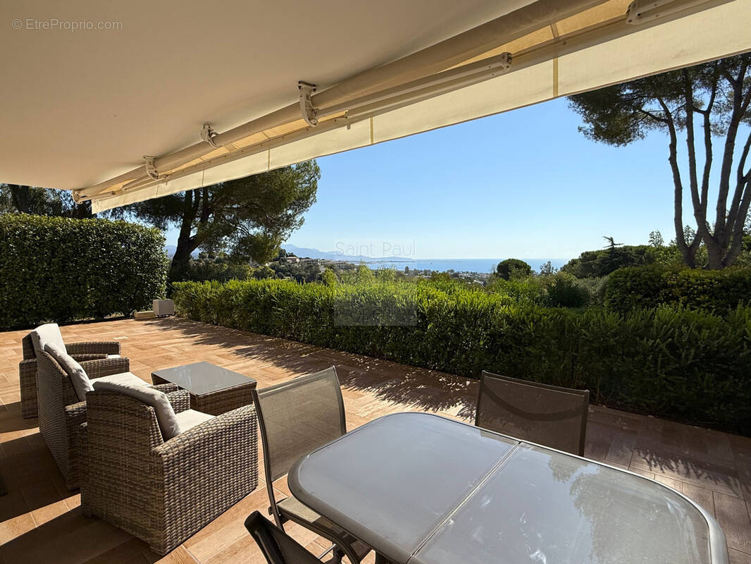 Appartement à VILLENEUVE-LOUBET