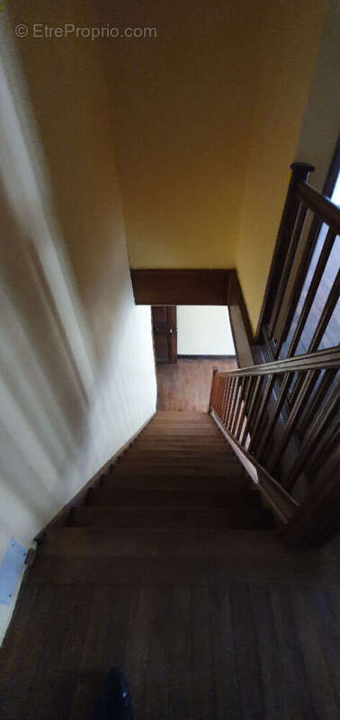 Appartement à MIRECOURT