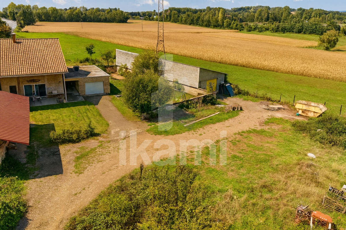 Maison à BOURGOIN-JALLIEU