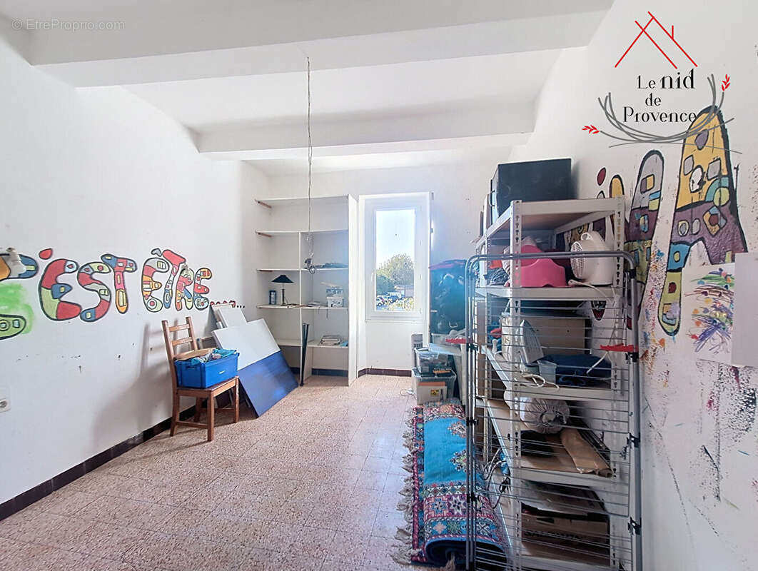 Maison à SAINTE-CECILE-LES-VIGNES