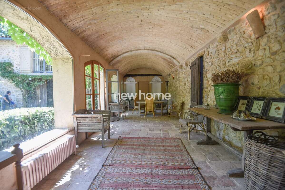 Maison à LORGUES