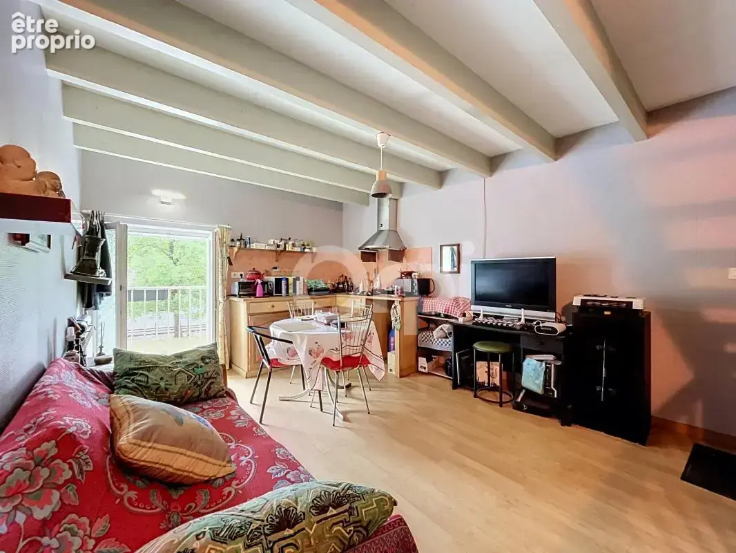Charmant studio en duplex à vendre – Idéal investisseur - photo 2
