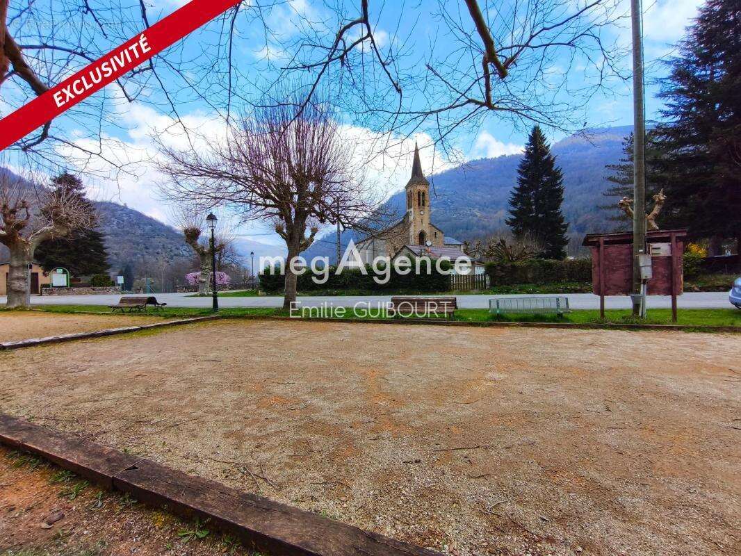Maison de village au cœur des Pyrénées 4 chambres 2 salles d'eau - photo 13